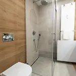 Apartment Meta